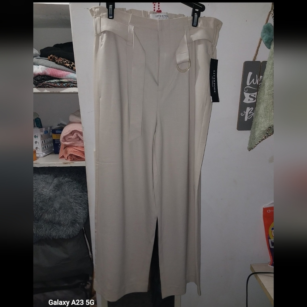 Liverpool Casual Trousers with Belt